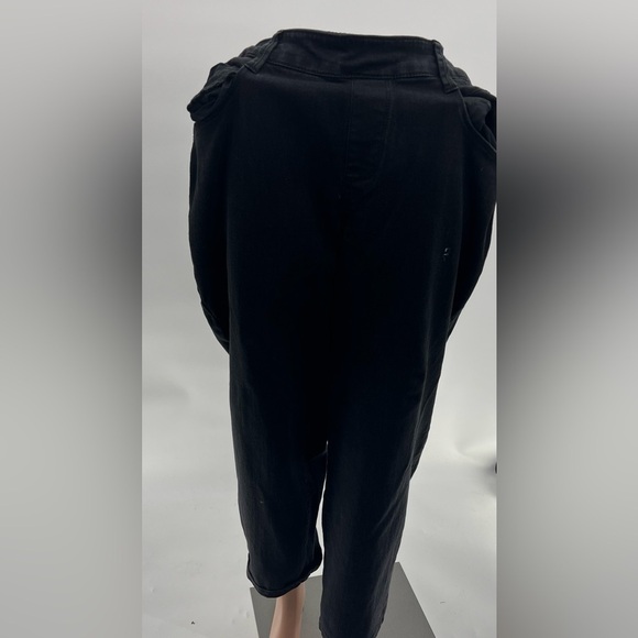 Time and Tru Women's Black Denim Pull-On Pants – XL (16-18) Petite - Picture 2 of 4